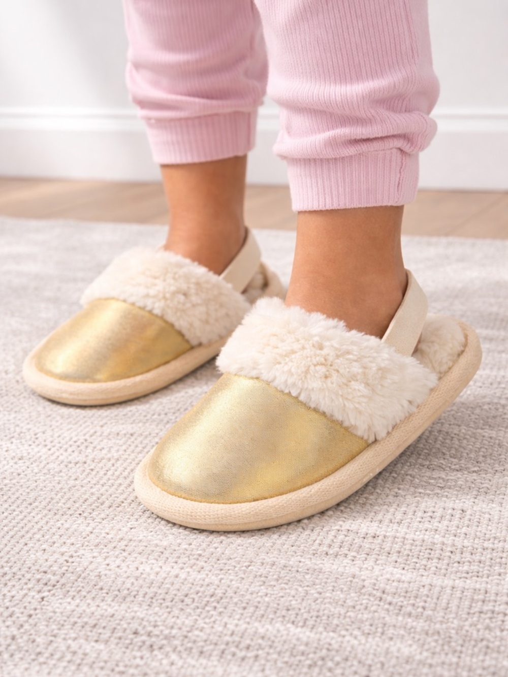 Holiday Time Gold Sherpa Slippers kids 7/8 Cozy Plush Warm House Shoes